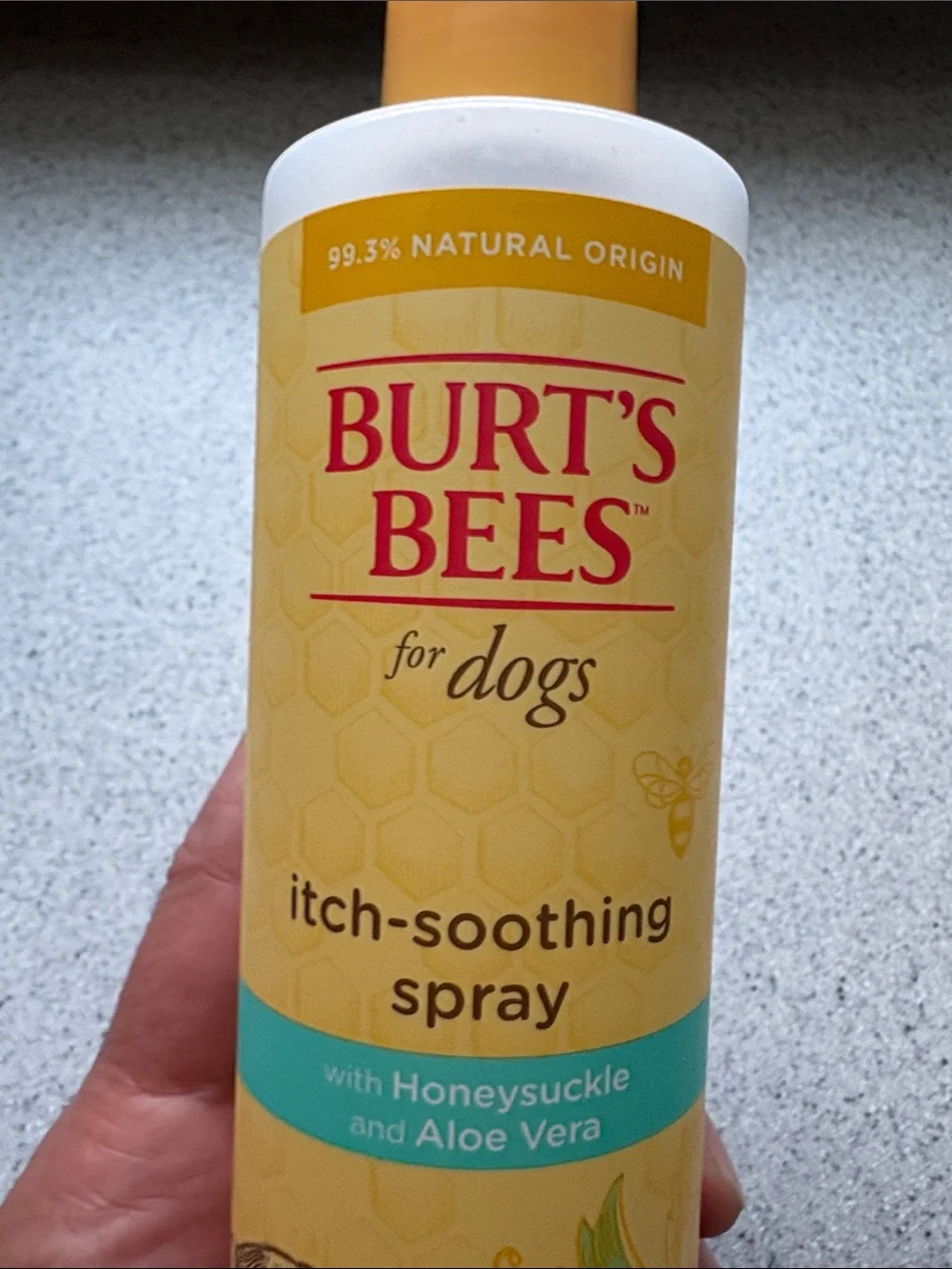 Burt's Bees Yellow Bottle Itch-Soothing Spray for Dogs